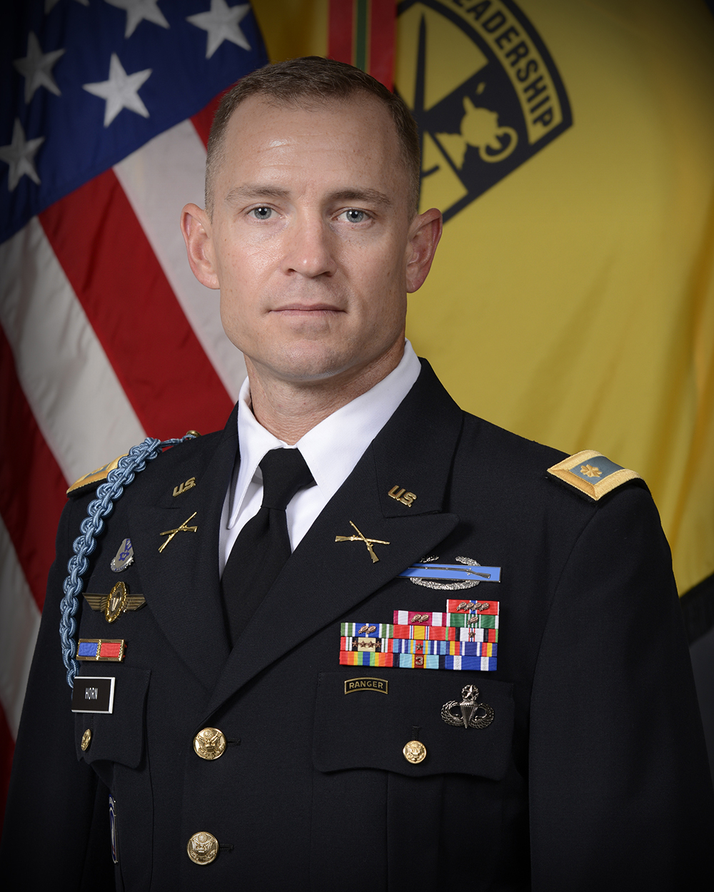 maj-horn-command-photo.jpg