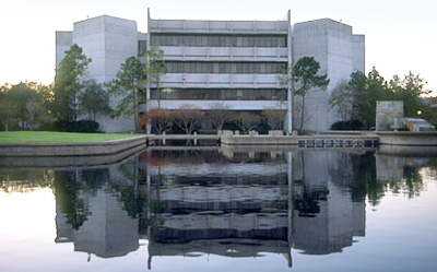 photo of the Stephen Power Farish Hall