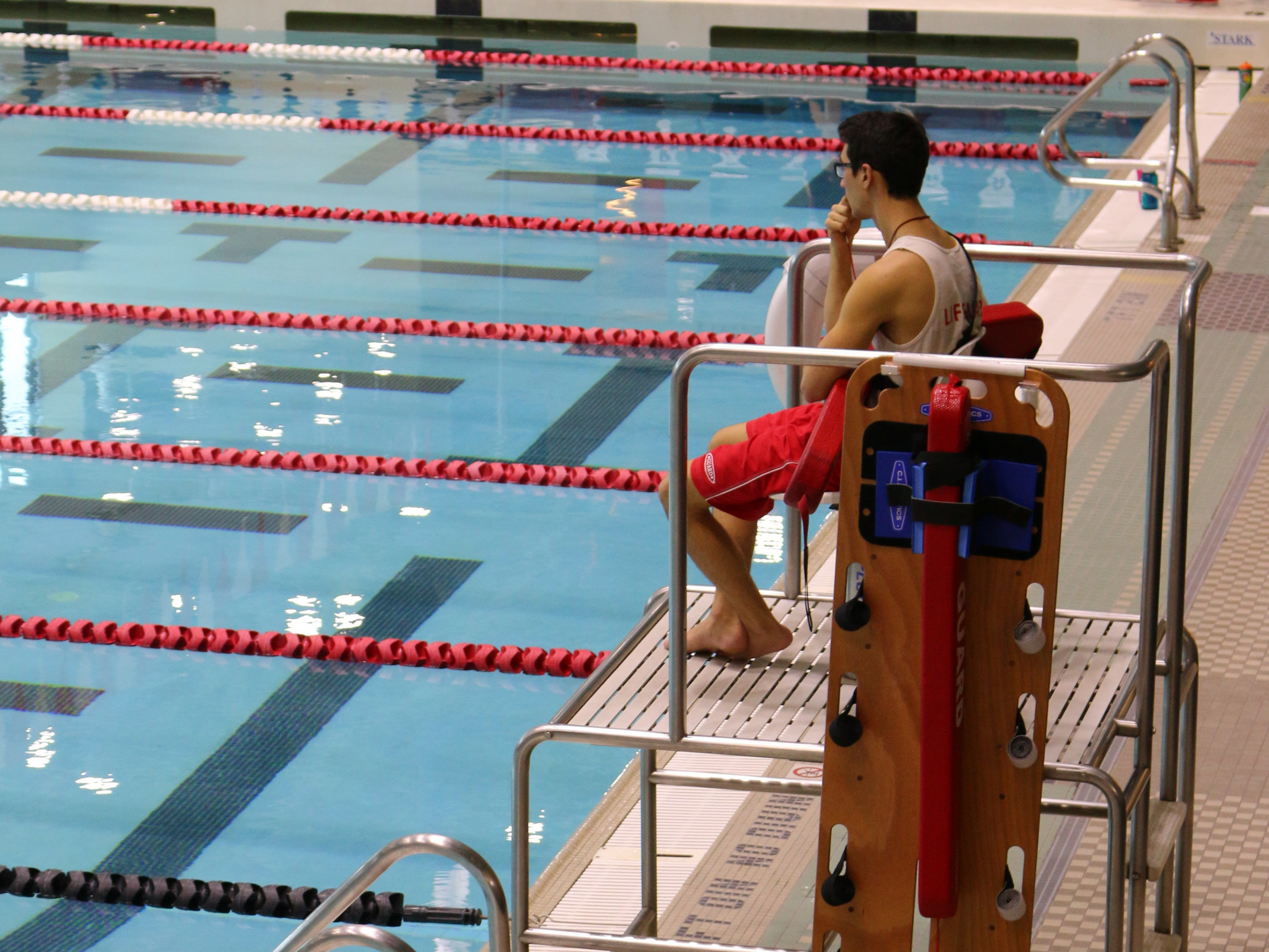 lifeguard
on
stand 
