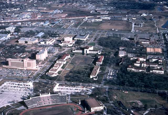 1960 aerial view of the University of Houston