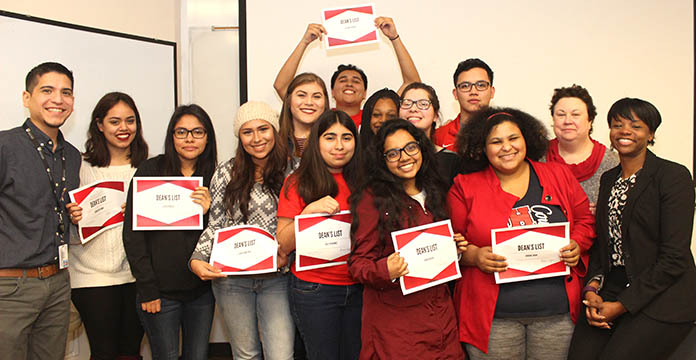 Teach Forward Houston Students who made the Fall 2016 dean's list.