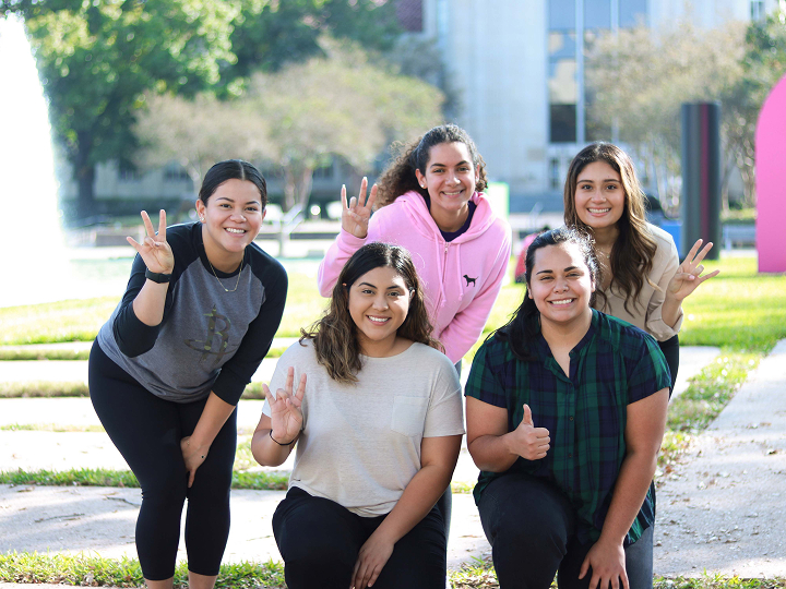 Group of 5 females for Path intership