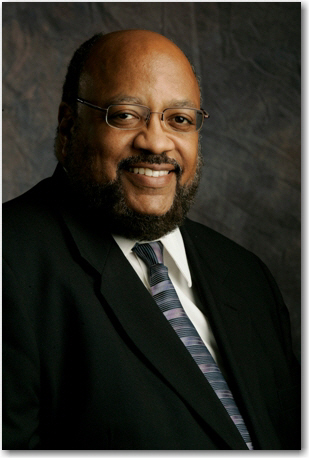 Elwyn C. Lee named VP for Community Relations, Institutional Access -  University of Houston