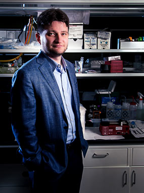 Sergey Shevkoplyas in lab