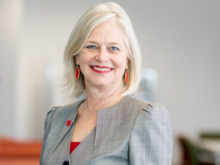 Kathryn Tart, founding dean, professor and Humana Endowed Dean's Chair in Nursing