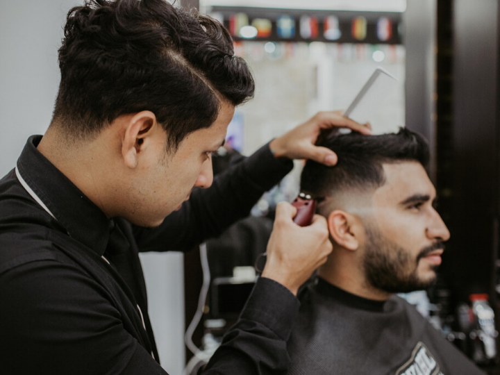 Barbers Hair Stylists Split On Safety Of Reopening During The Pandemic   Pexels Barber 720 