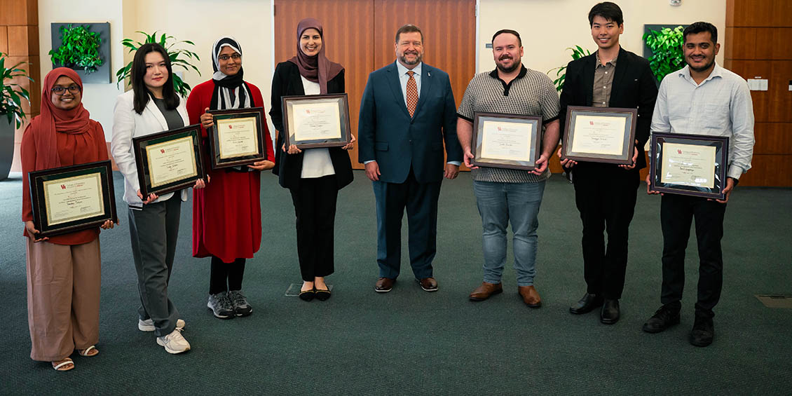 award recipients with scholar-in-residence