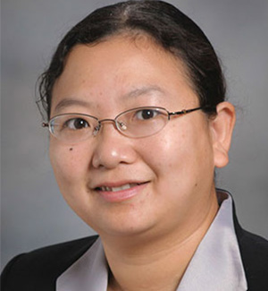 Weiyi Peng headshot