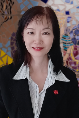 /socialwork/New_research/cfcir/child-and-family-journal-cfj/editorial-board/monit-cheung-photo.png