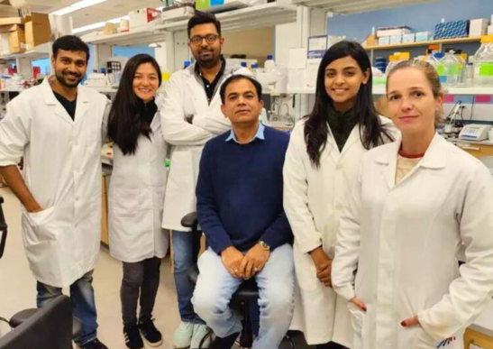 UH researchers from the College of Pharmacy posing for a photo
