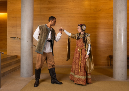 Image of Brandon Carter and Molly Wetzel starring as Orlando and Rosalind in 