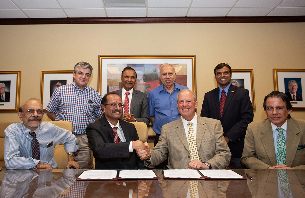 UH Signs MoU with Indian Institute of Petroleum and Energy - Click here to read this article